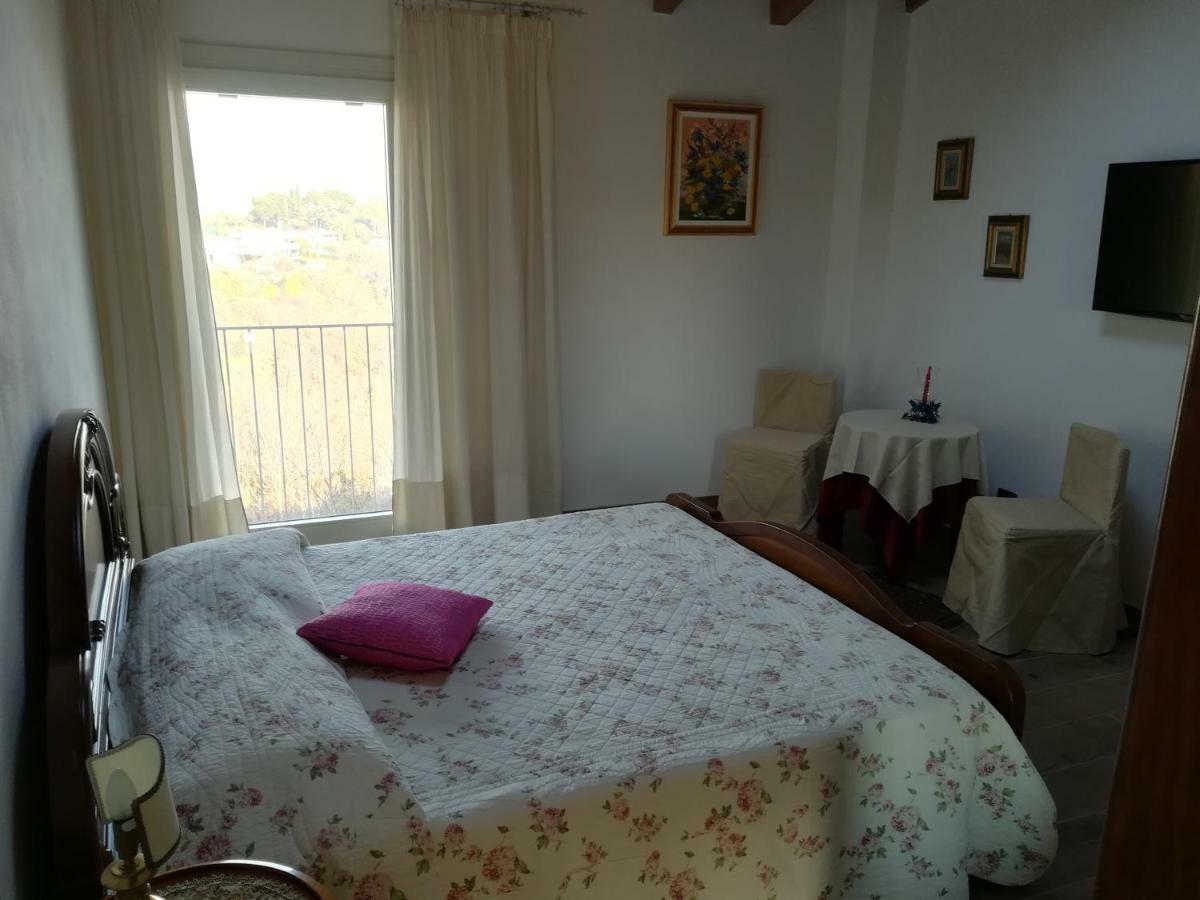מנרבה דל גארדה B&B Casa Santa Lucia מראה חיצוני תמונה